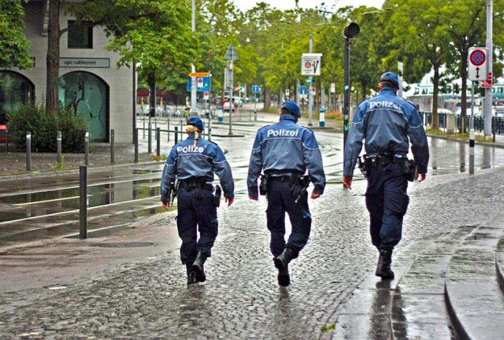 Ensuring Building Compliance: The Role Of Guards In Enforcing Rules And Regulations