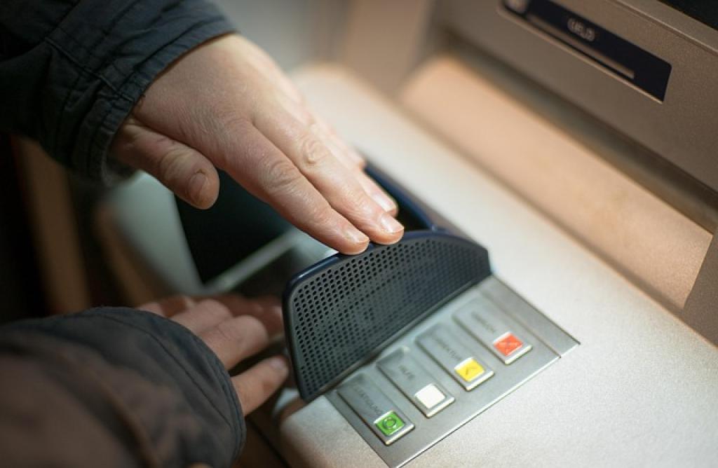 How Security Helps Prevent Internal Theft And Fraud