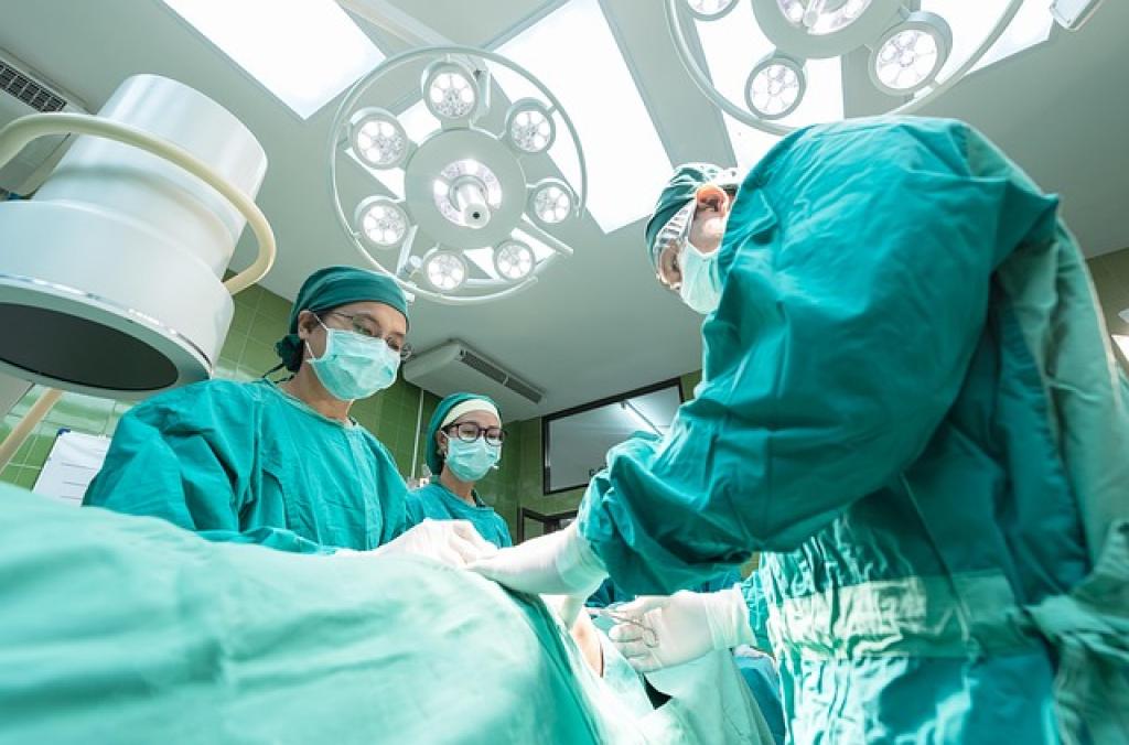 How Security Officers Assist During Medical Emergencies