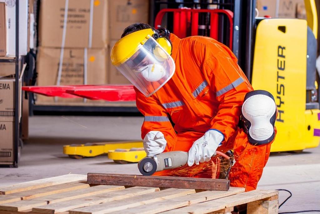 How Commercial Security Enhances Employee Productivity